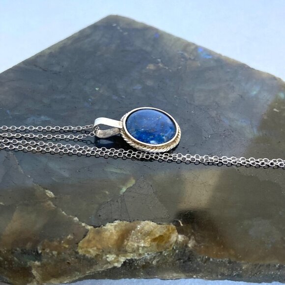 950 Silver Dainty Round Lapis Lazuli Pendant Cabochon Necklace 18" Cable Chain - Picture 8 of 16